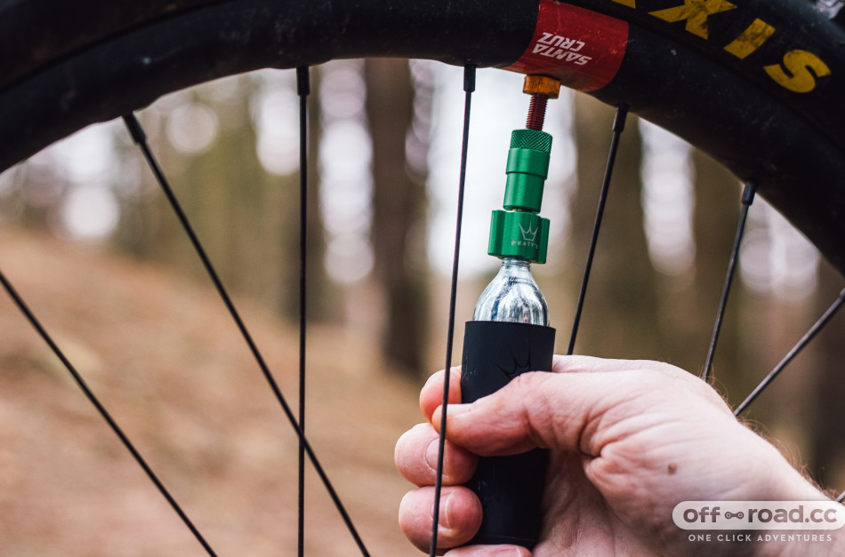 Best mountain bike co2 inflator hot sale